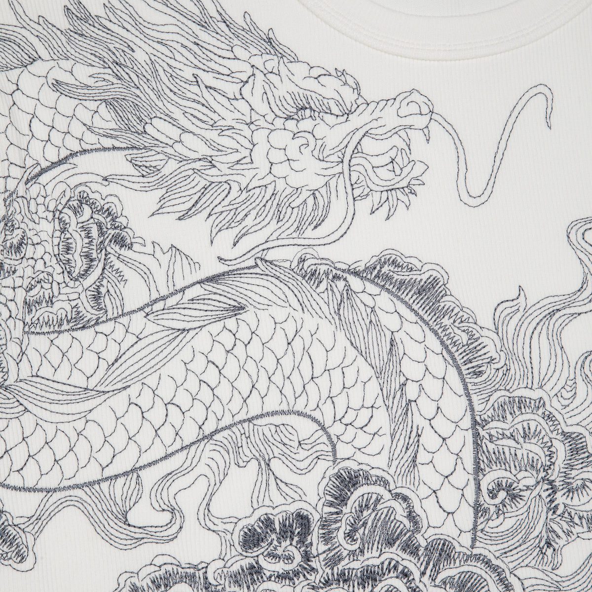 Derschutze Yakuza Ribbed T-Shirt in Off White - close-up of the embroidered dragon