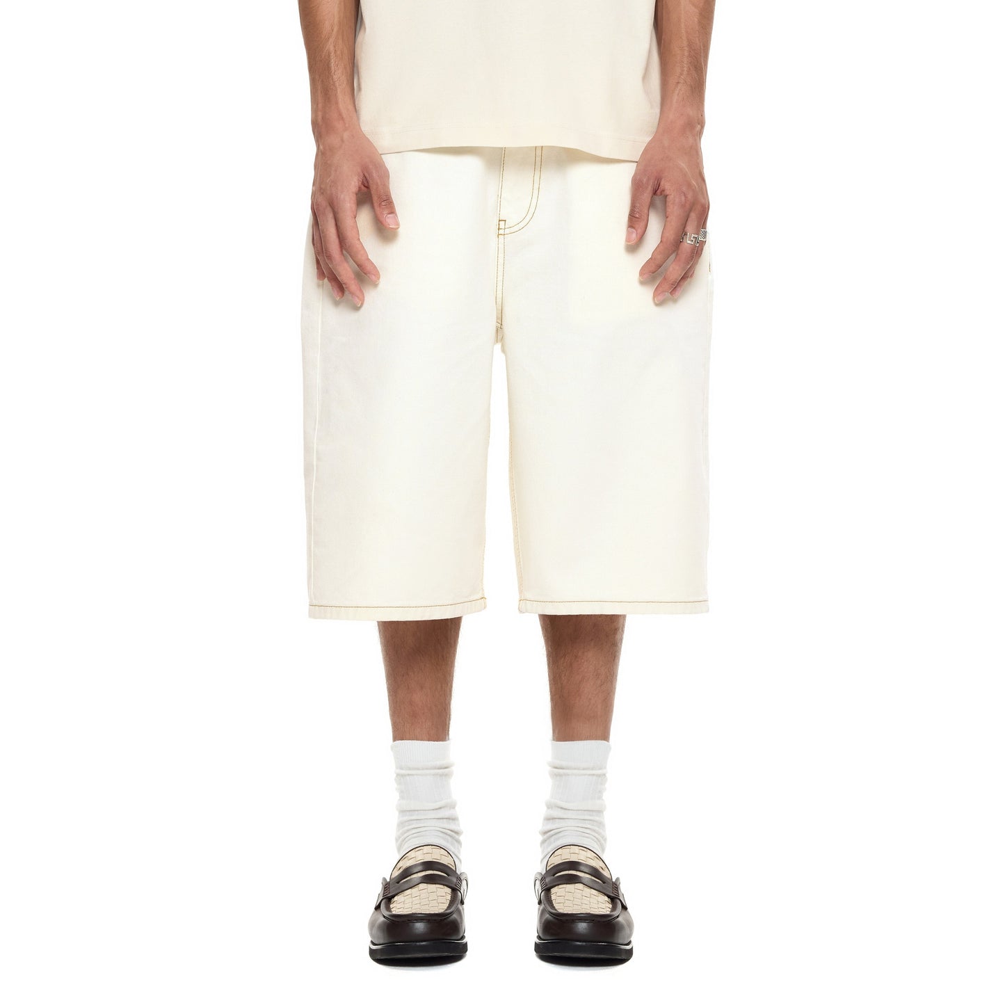 "yasmin v4" Jorts
