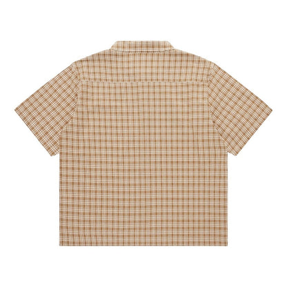 OFFCODE.USA Australiana Plaid Shirt in brown and white plaid. Short-sleeved button-up shirt with a classic collar.