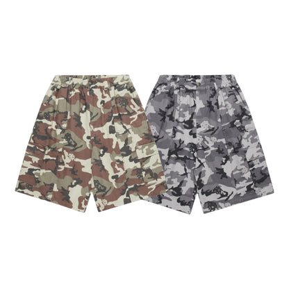 OFFCODE.USA Ripstop Cargo Shorts in camouflage print. Baggy fit with elasticated waistband and button-closure cargo pockets.